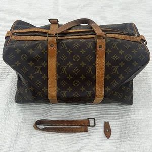 Louis Vuitton -special edition- Speedy Bag in traditional LV logo.